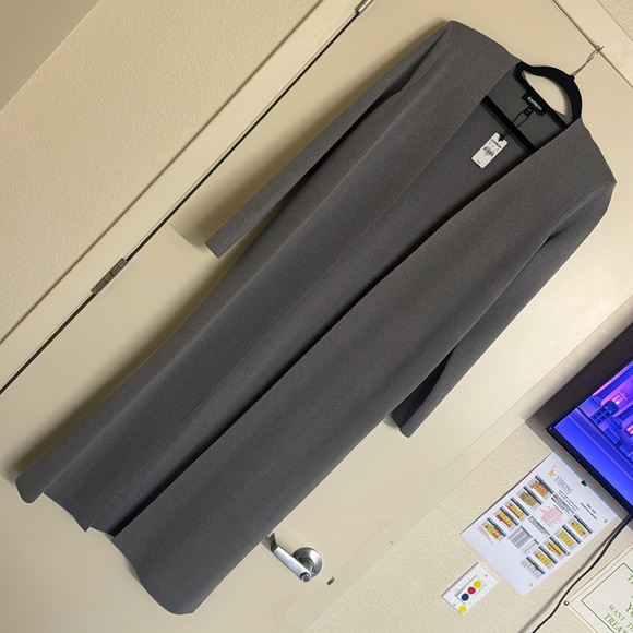 Express Gray Long Duster Cardigan M Open Front New Maxi Side Slits - Picture 2 of 6